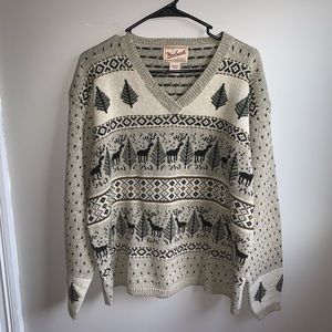 Women’s Woolrich Sweater